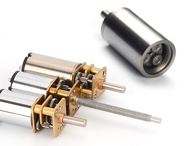 對比正齒輪與行星齒輪箱